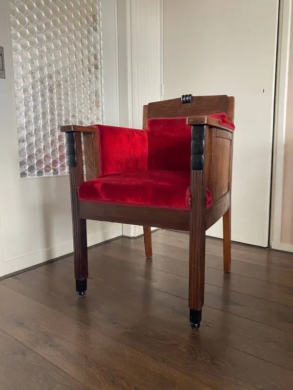 Illustration numéro 4 du produit Bureau ou Chaise d'Appoint Art Déco en Chêne de l'École d'Amsterdam, 1920s