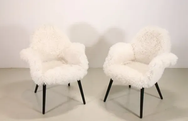 Illustration numéro 4 du produit 2 chaises Vitra Organic de Charles Eames et Eero Saarinen