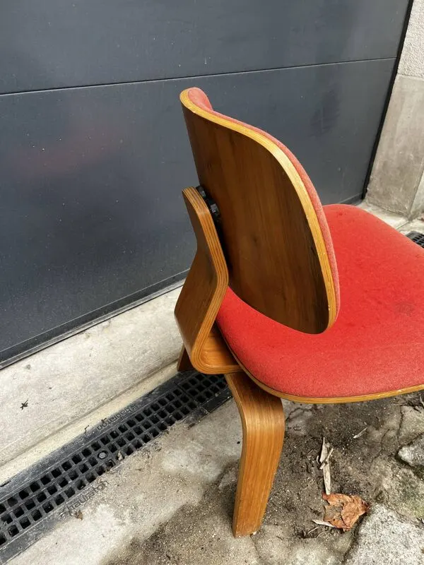 Illustration numéro 4 du produit Fauteuil vintage esprit Eames