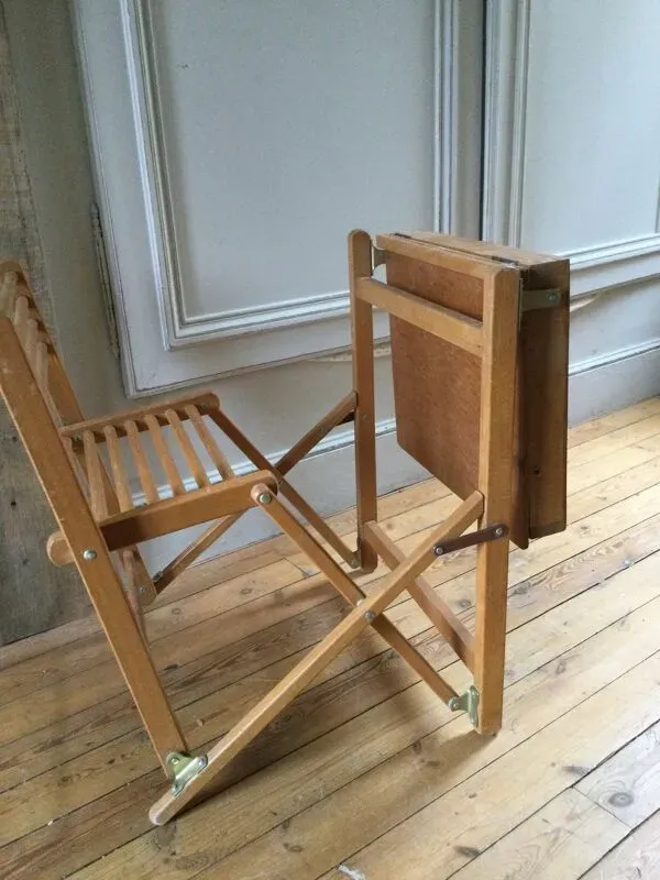 Illustration numéro 4 du produit Bureau d’écolier année 80