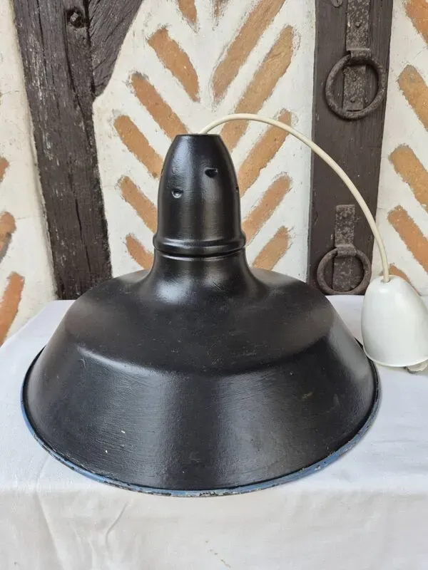 Illustration numéro 4 du produit Suspension gamelle lampe industrielle lustre