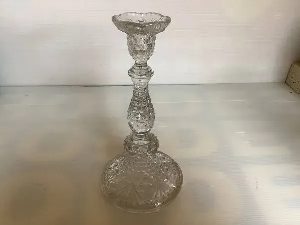 Illustration numéro 4 du produit Ancien bougeoir pointes de diamant verrerie sailmont