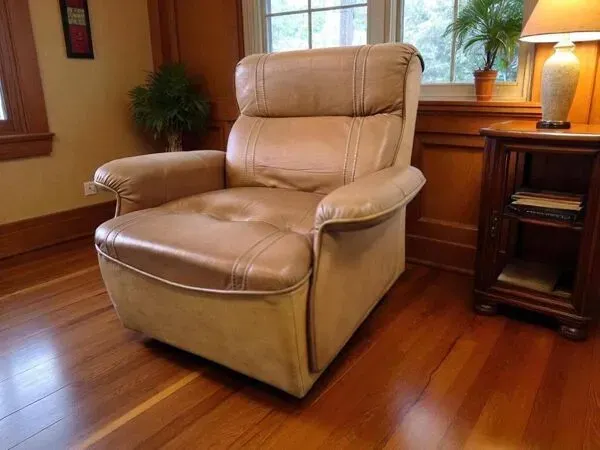 Illustration numéro 4 du produit Fauteuil vintage en cuir cognac / fauteuil une place / fauteuil