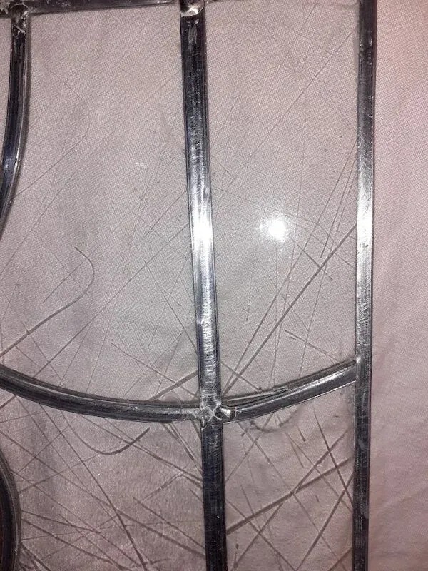 Illustration numéro 4 du produit Vitrail contemporain