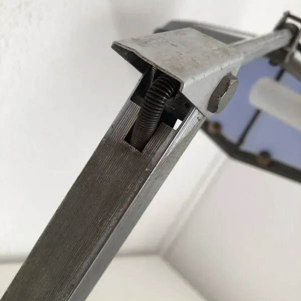 Illustration numéro 4 du produit Grande lampe vintage 1920 Pirouett Art Déco bureau - 50 cm