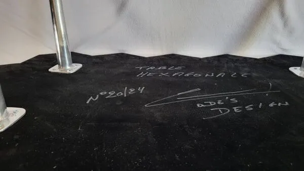 Illustration numéro 4 du produit Table basse Olivier de Schrijver ''Hexagonale '' Ode's Design série limitée