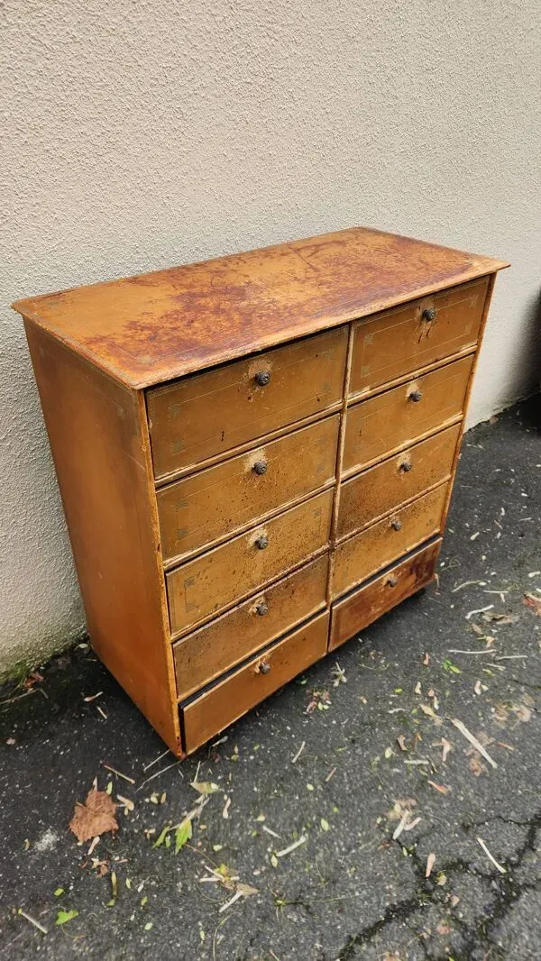 Illustration numéro 4 du produit Meuble métier cartonnier 1950