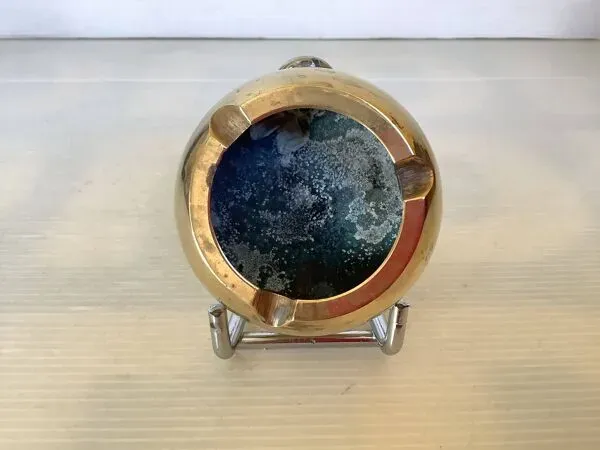 Illustration numéro 4 du produit Cendrier individuel en laiton