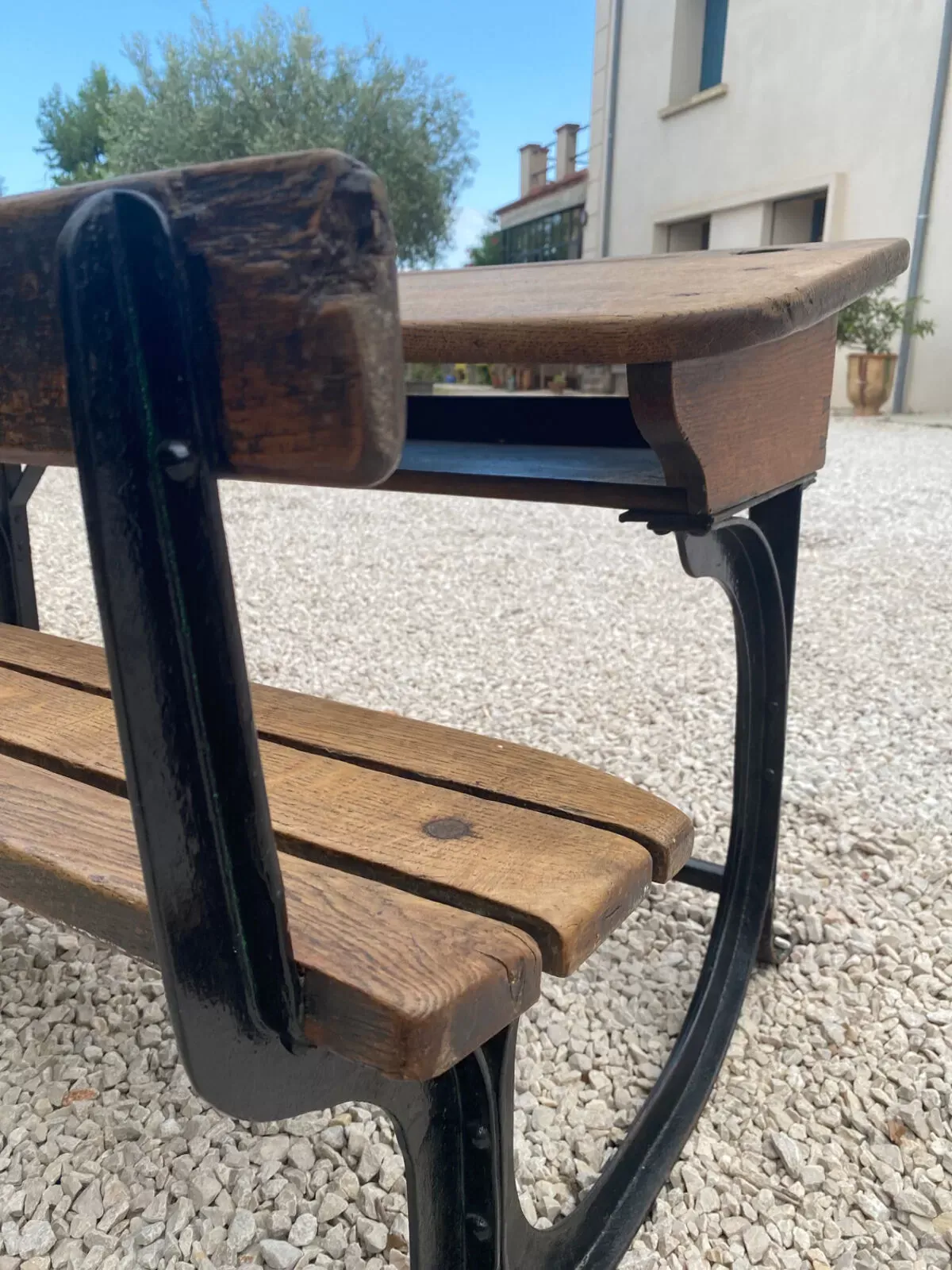 Illustration numéro 4 du produit Bureau d’écolier avec banc