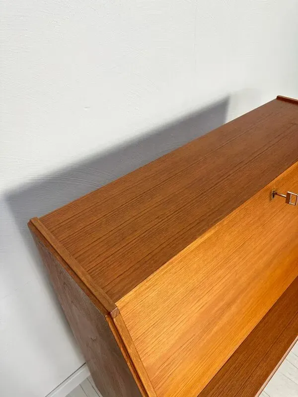 Illustration numéro 4 du produit 1960s Vintage Danish Teak Secretary by Dyrlund