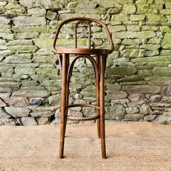 Illustration numéro 4 du produit Ancien tabouret haut
