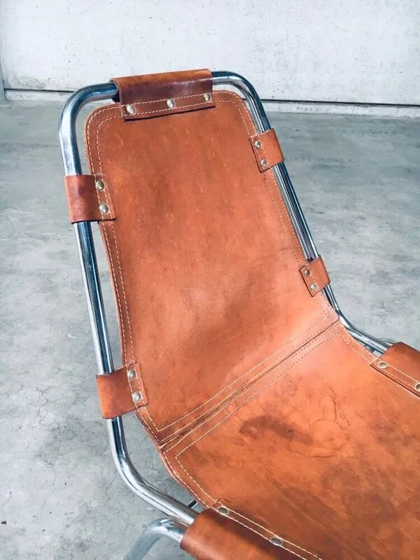 Illustration numéro 4 du produit Italian Les Arcs Dining Chairs by Charlotte Perriand, 1960s, Set of 4