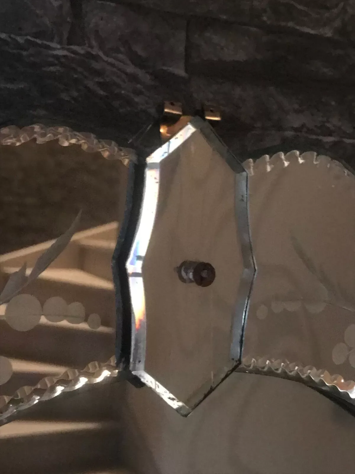 Illustration numéro 4 du produit Miroir vénitien