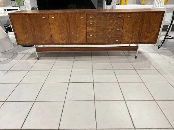 Illustration numéro 4 du produit Enfilade Palissandre Gérard Guermonprez par Magnani années 1960