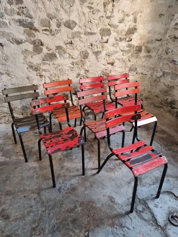 Illustration numéro 4 du produit Lot de 8 chaises bistrot françaises vintage – style industriel métal Tolix