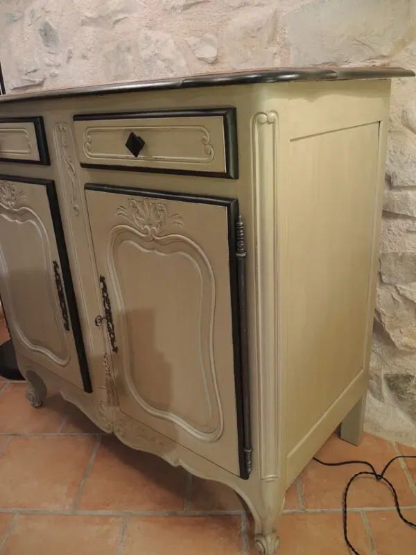 Illustration numéro 4 du produit Buffet