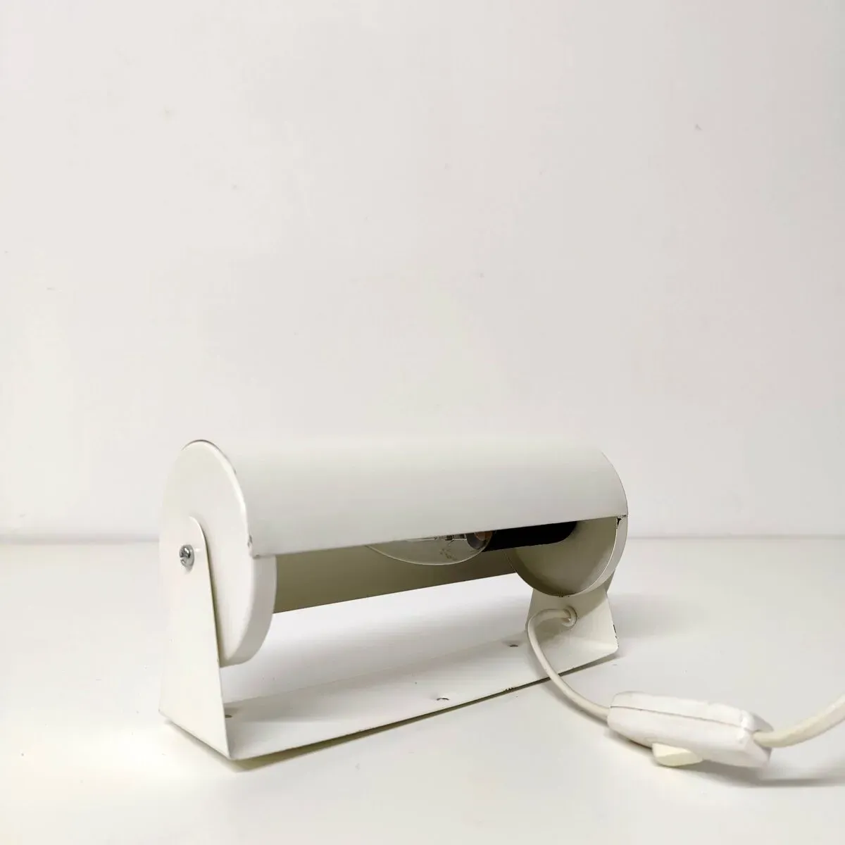 Illustration numéro 4 du produit Applique vintage rouleau Ikea V413 blanche vintage