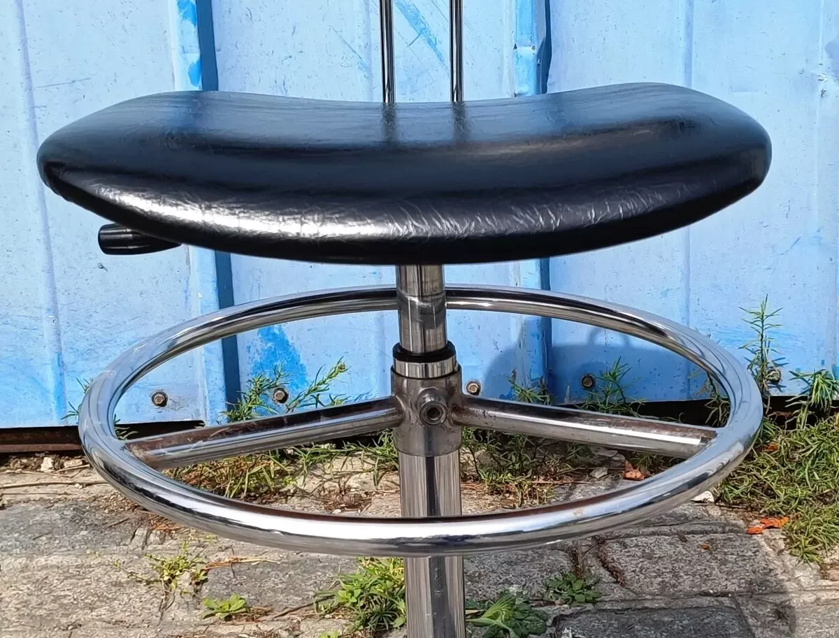 Illustration numéro 4 du produit Siège de laboratoire indus., Kor