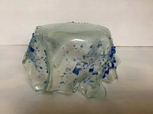 Illustration numéro 4 du produit Vide poche mouchoir en verre