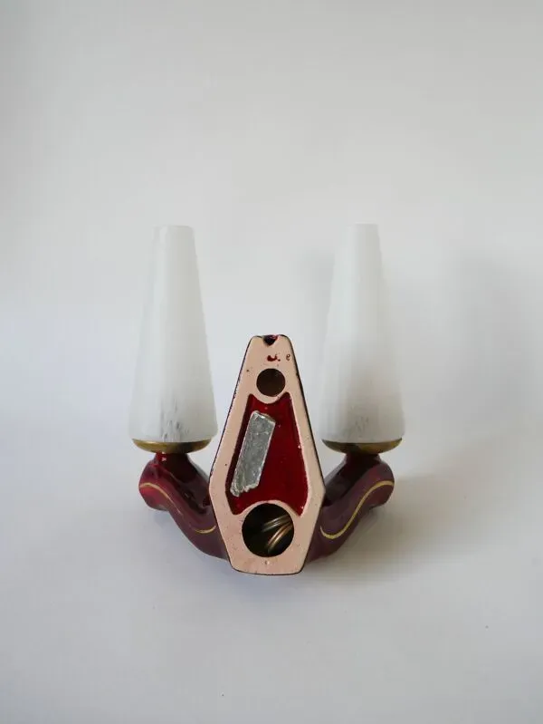 Illustration numéro 4 du produit Applique double globes en verre et support en céramique bordeaux Art Déco 1930