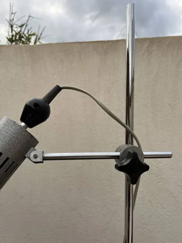 Illustration numéro 4 du produit lampe de bureau industrielle années 60