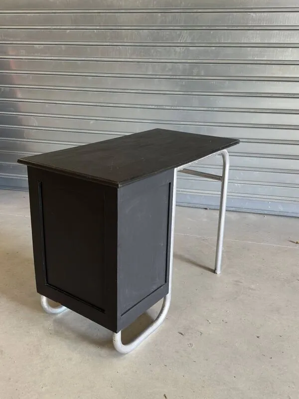 Illustration numéro 4 du produit Bureau vintage revisité