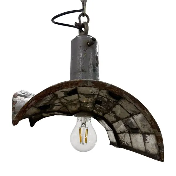 Illustration numéro 4 du produit Suspension miroir vintage industrielle par Esla