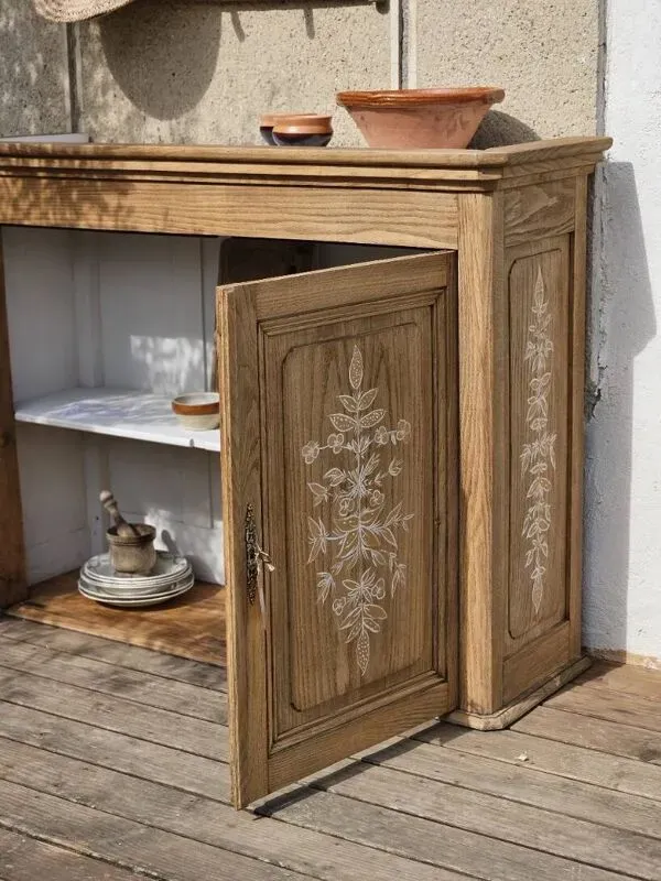 Illustration numéro 4 du produit Haut de buffet en chêne massif création hade made   elea