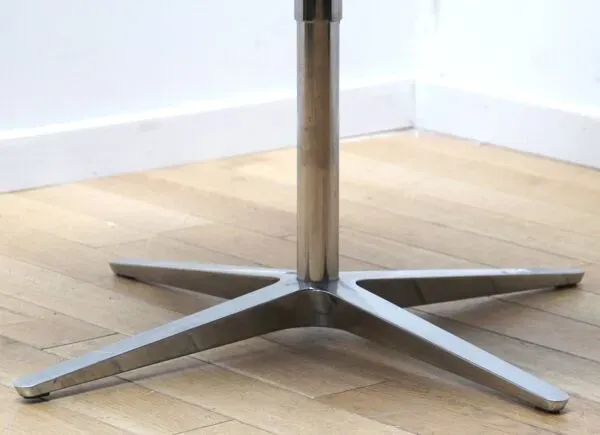 Illustration numéro 4 du produit Fauteuil club Bene