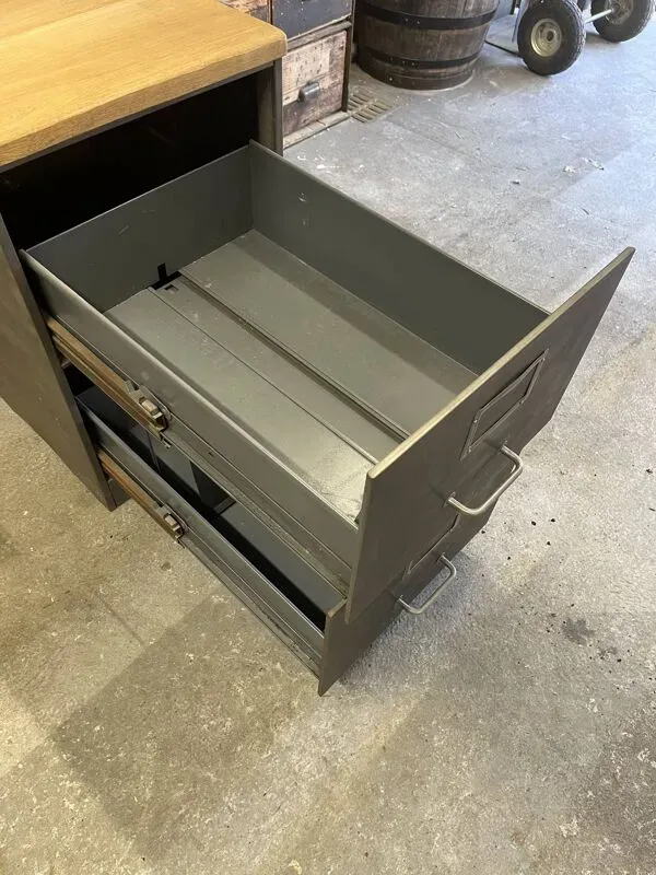 Illustration numéro 4 du produit Caisson, classeur de bureau industriel