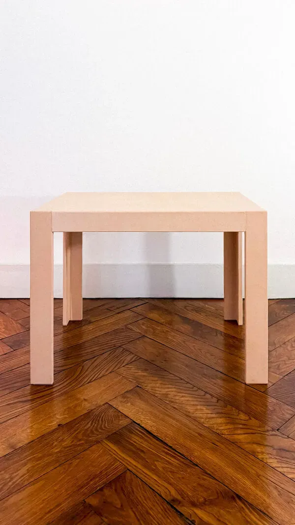 Illustration numéro 4 du produit Jean-michel frank - table d’appoint gainée de cuir