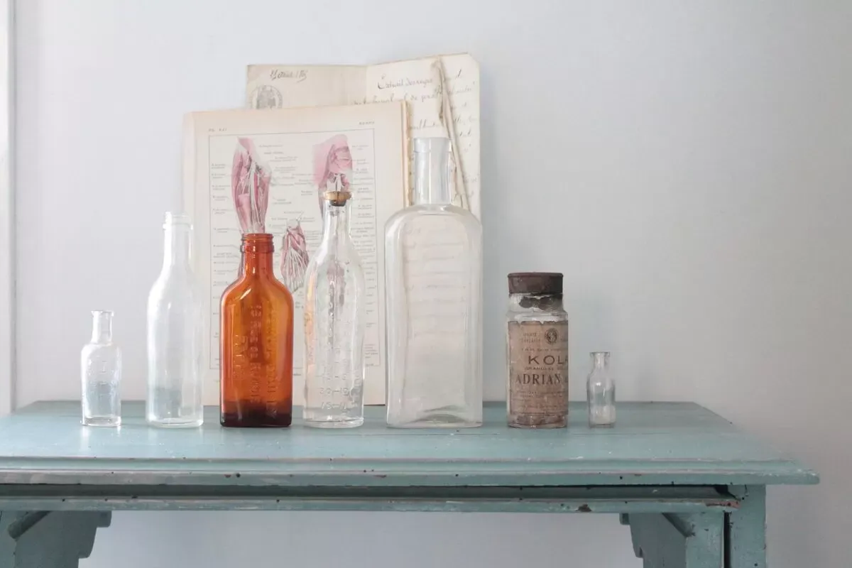 Illustration numéro 4 du produit Bouteilles en verre