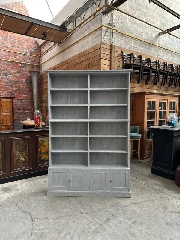 Illustration numéro 4 du produit Étagère d’atelier patinée