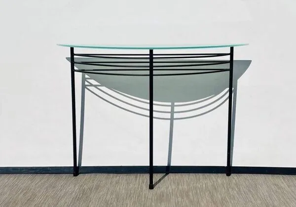 Illustration numéro 4 du produit Console style Post-Modern. Vintage 90s