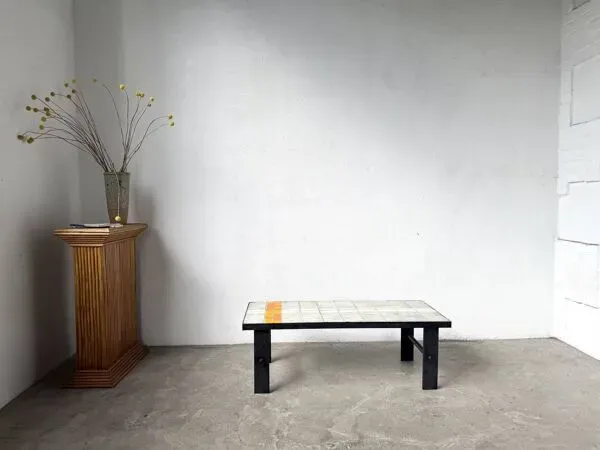 Illustration numéro 4 du produit Table Basse Céramique Jean Jaffreux Années 50 - Métal & Orange Vintage