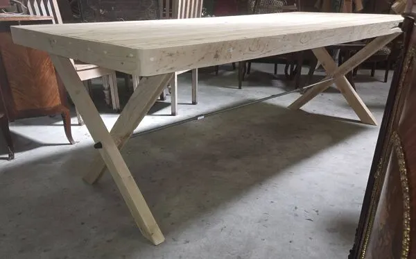 Illustration numéro 4 du produit Table design industriel / bois massif aérogommé / L 242 cm