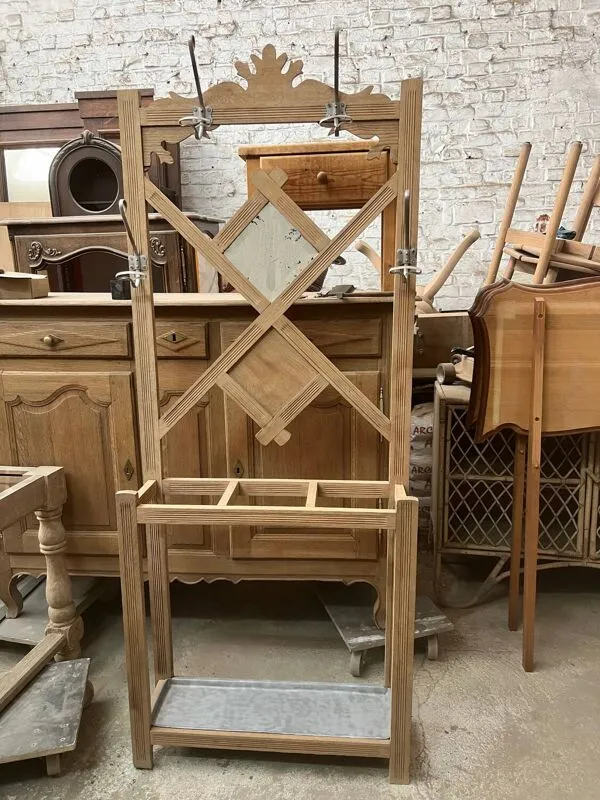 Illustration numéro 4 du produit Vestiaire d’entrée art déco