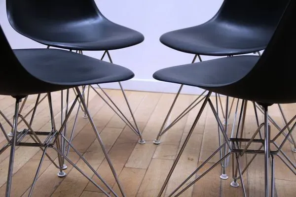 Illustration numéro 4 du produit Chaise DSR, Charles & Ray Eames, Vitra