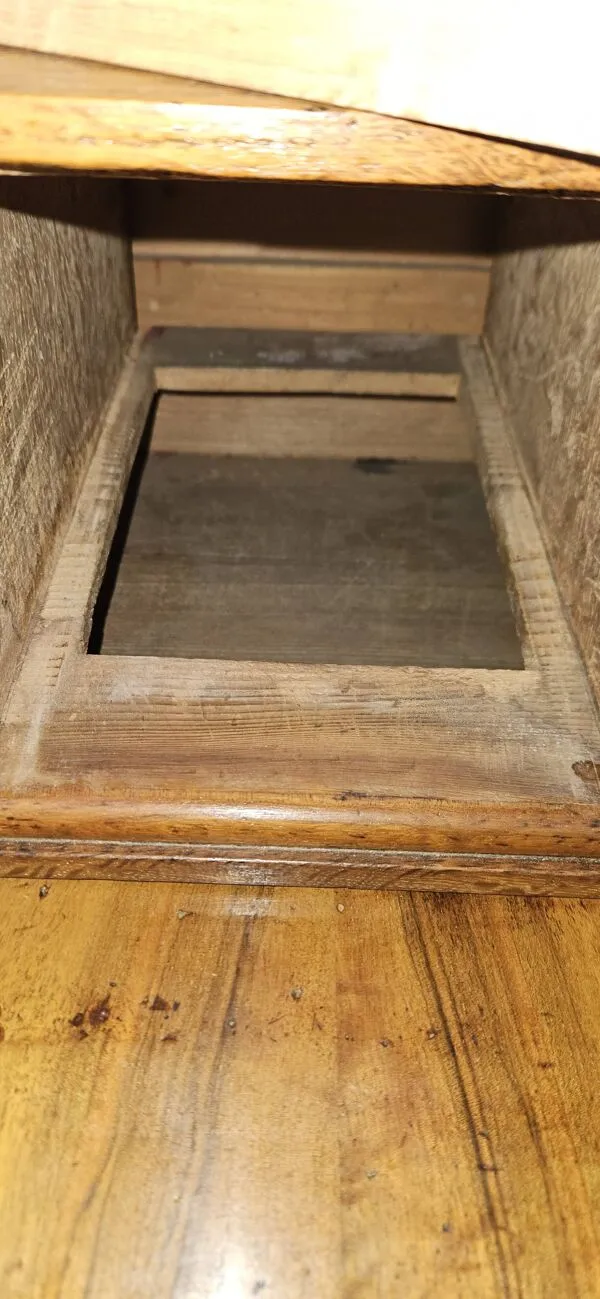 Illustration numéro 4 du produit Secrétaire à abattant galbé en marqueterie florale, époque milieu du XIXe