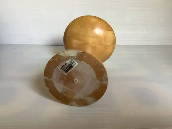 Illustration numéro 4 du produit Bougeoir en bois style scandinave