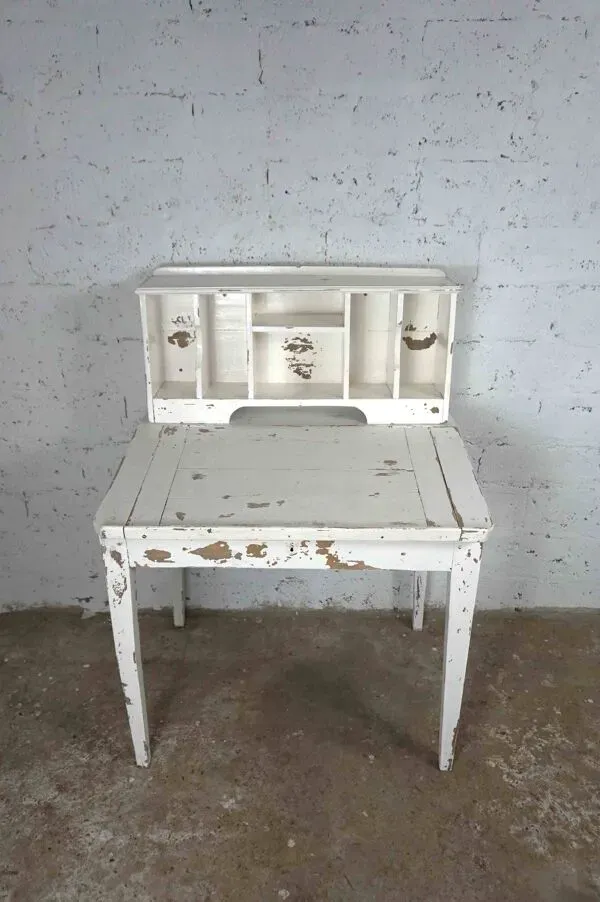 Illustration numéro 4 du produit secrétaire en bois fin XIXeme patiné