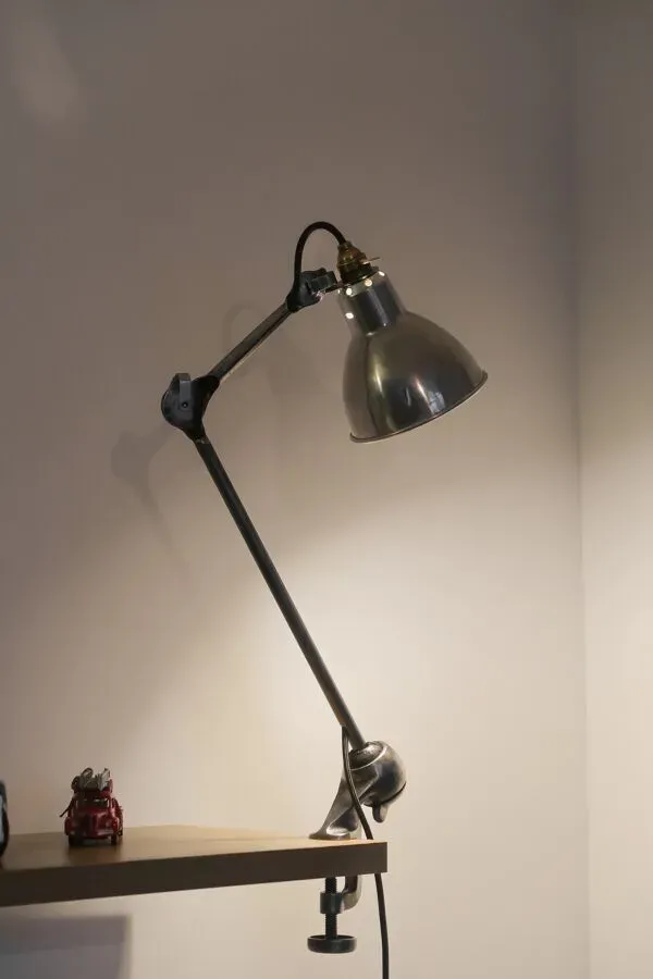 Illustration numéro 4 du produit Lampe Gras modèle 201 vintage