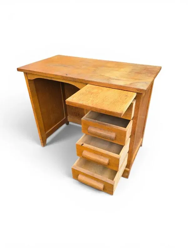 Illustration numéro 4 du produit Bureau vintage en chêne clair avec caisson et tablette coulissante