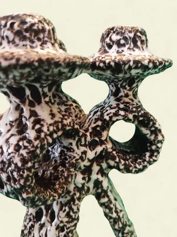 Illustration numéro 4 du produit Paire de Chandeliers à 3 feux, Marius Giuge, Vallauris, 1960