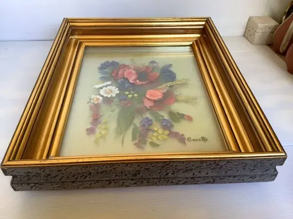 Illustration numéro 4 du produit Ancien tableau bouquet de fleurs signé