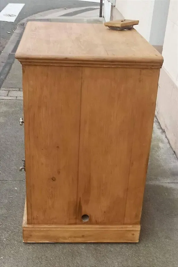 Illustration numéro 4 du produit Cave à vins glacière fin 19e début 20e