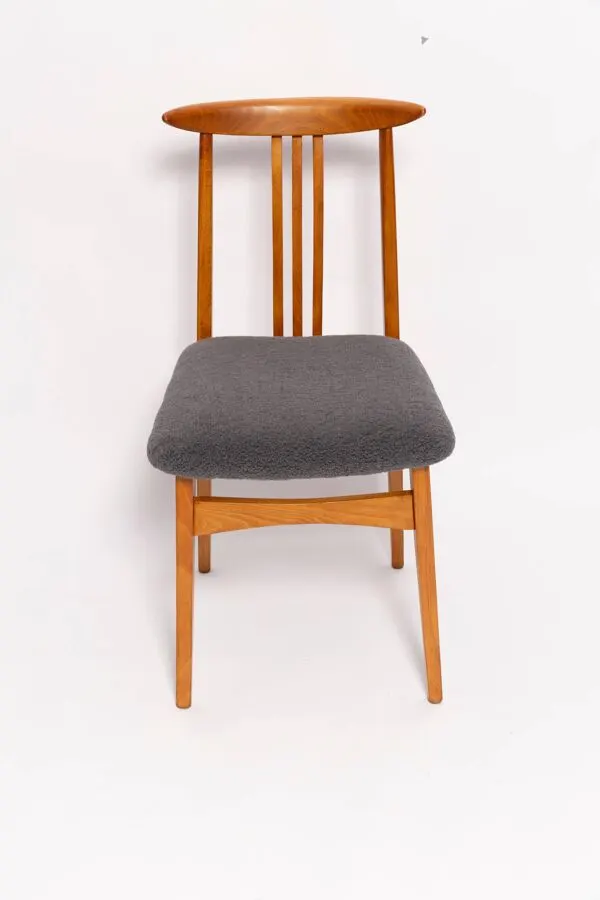 Illustration numéro 4 du produit Chaise en hêtre avec revêtement bouclé graphite par M. Zielinski, Europe, 1960
