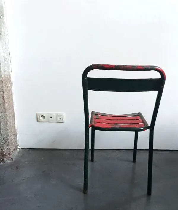 Illustration numéro 4 du produit Chaise Tolix Xavier Pauchard T1