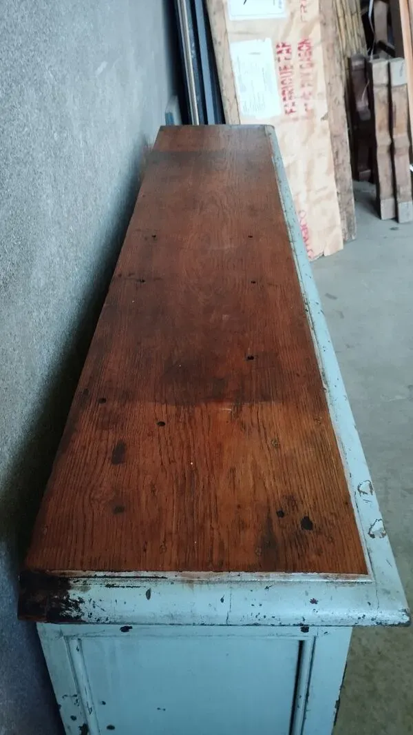 Illustration numéro 4 du produit Meuble de métier