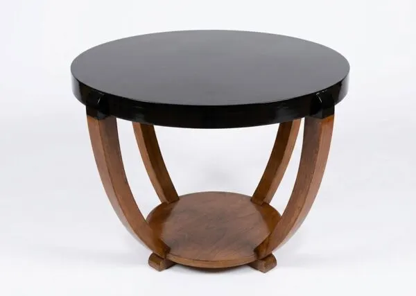 Illustration numéro 4 du produit Grand guéridon / Table basse Art Déco à pieds sabres (1930) – Laque no